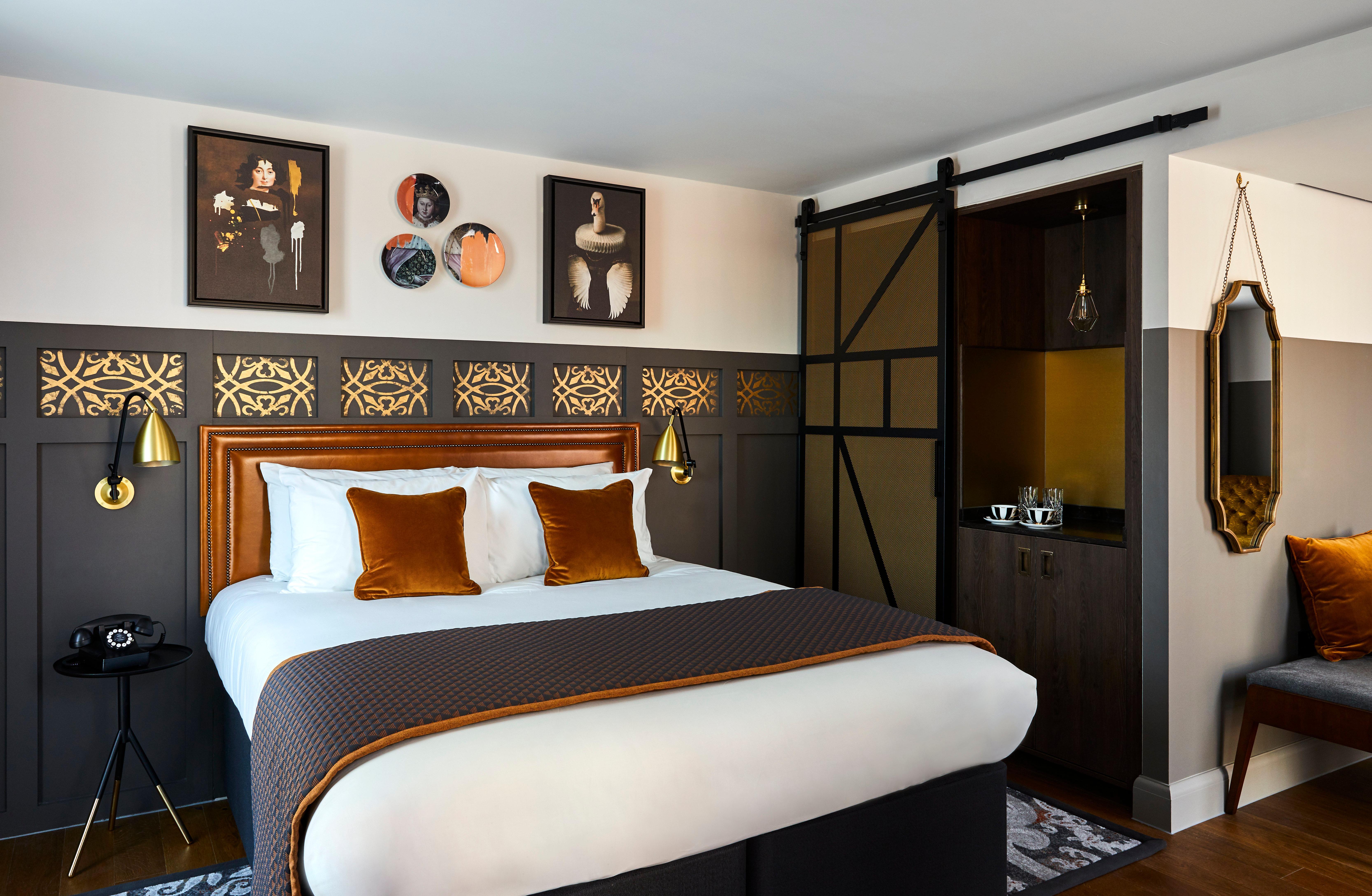 Hotel Indigo - Chester By Ihg Bagian luar foto