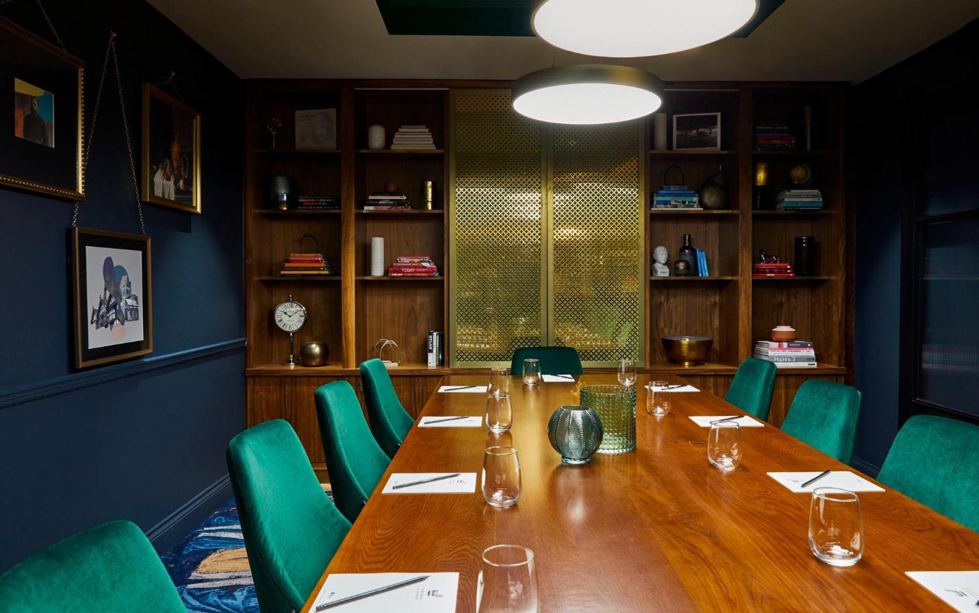 Hotel Indigo - Chester By Ihg Bagian luar foto
