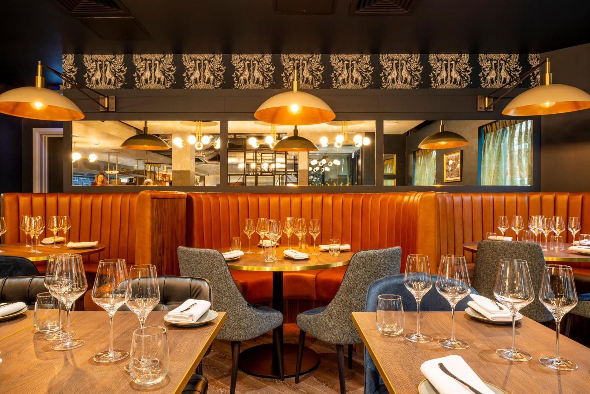 Hotel Indigo - Chester By Ihg Bagian luar foto