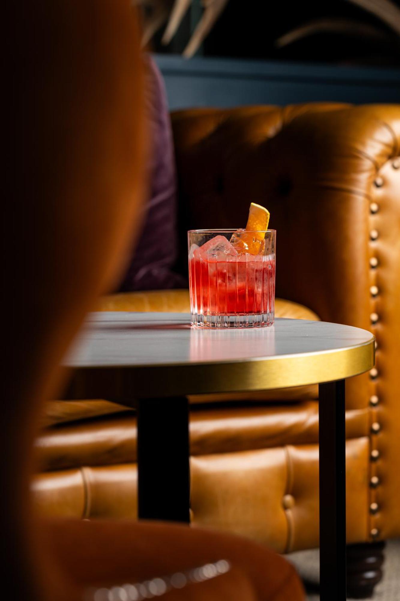 Hotel Indigo - Chester By Ihg Bagian luar foto